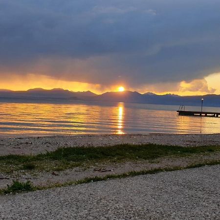 Verde & Lago Appartamento Vicino Al Lago Di Garda Calcinato Екстер'єр фото